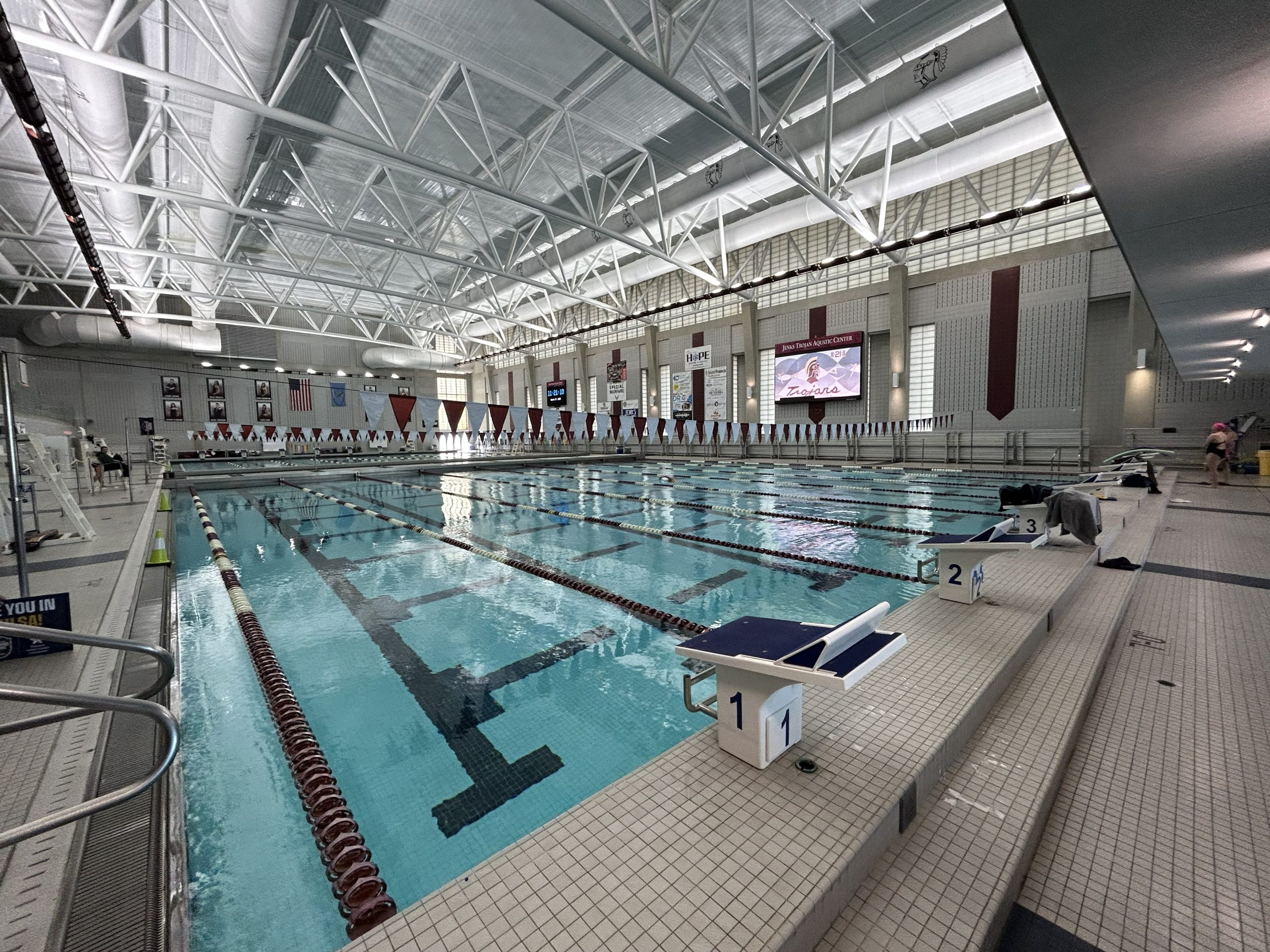 Jenks Aquatic Center2